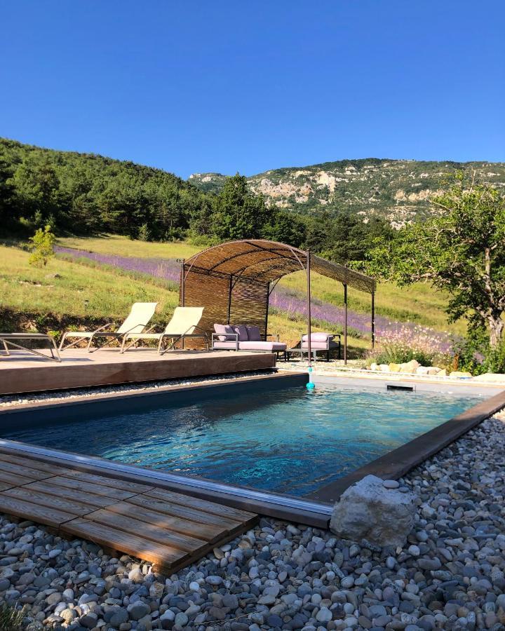 Entre Terre Et Ciel Bed & Breakfast Remuzat Bagian luar foto